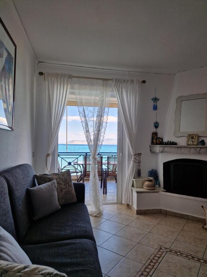 Appartement Korinthian Sea View à Nerántza Extérieur photo