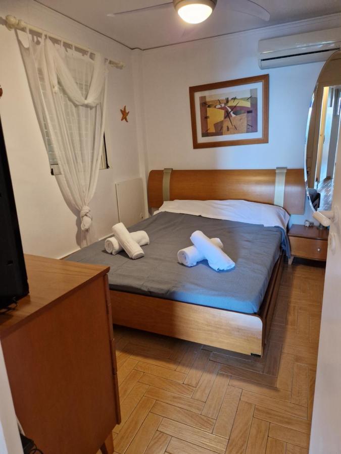 Appartement Korinthian Sea View à Nerántza Extérieur photo