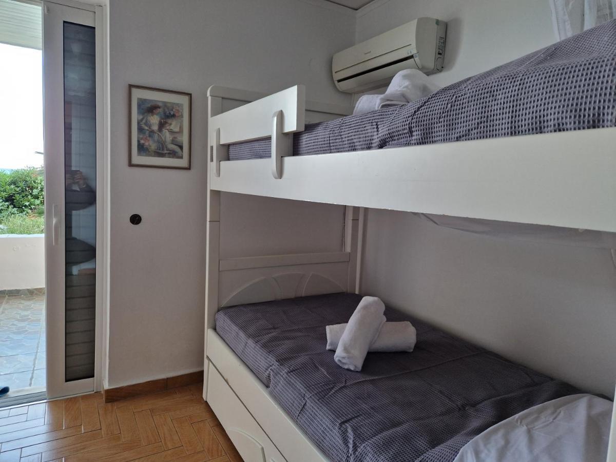 Appartement Korinthian Sea View à Nerántza Extérieur photo