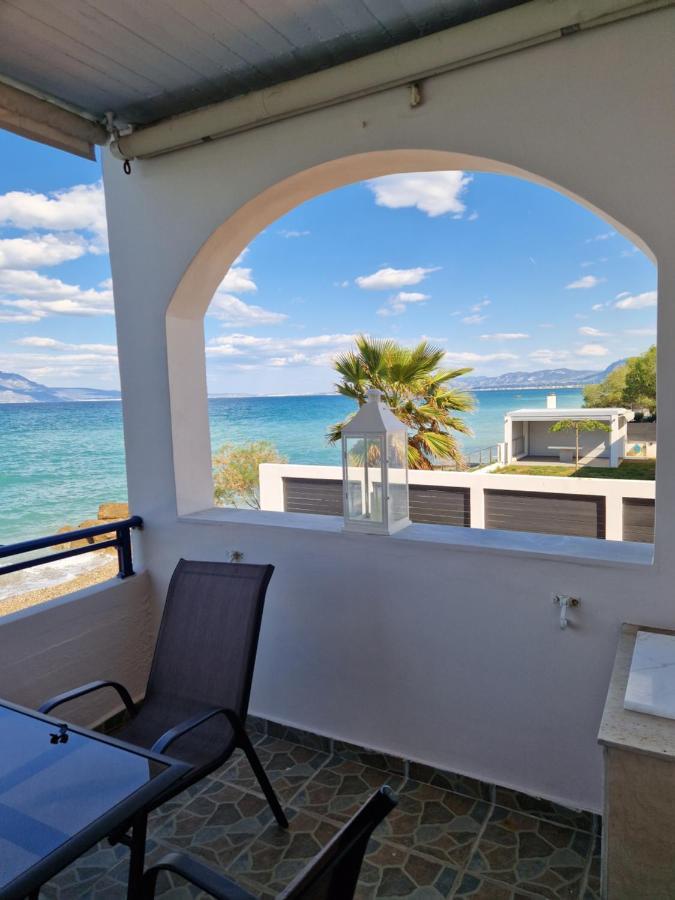 Appartement Korinthian Sea View à Nerántza Extérieur photo